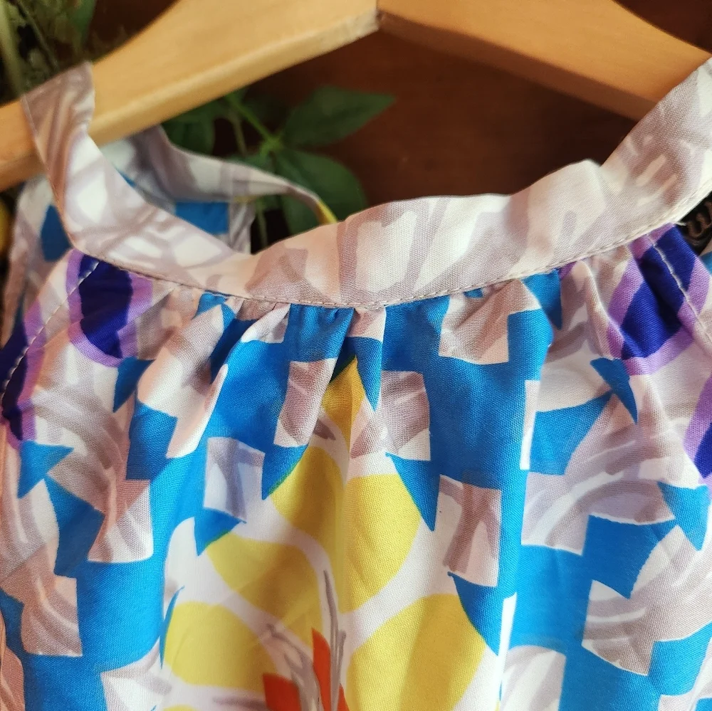 Womens tank - Picture 2 of 7